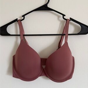 Mauve tshirt lightly lined bra by Victoria’s Secret